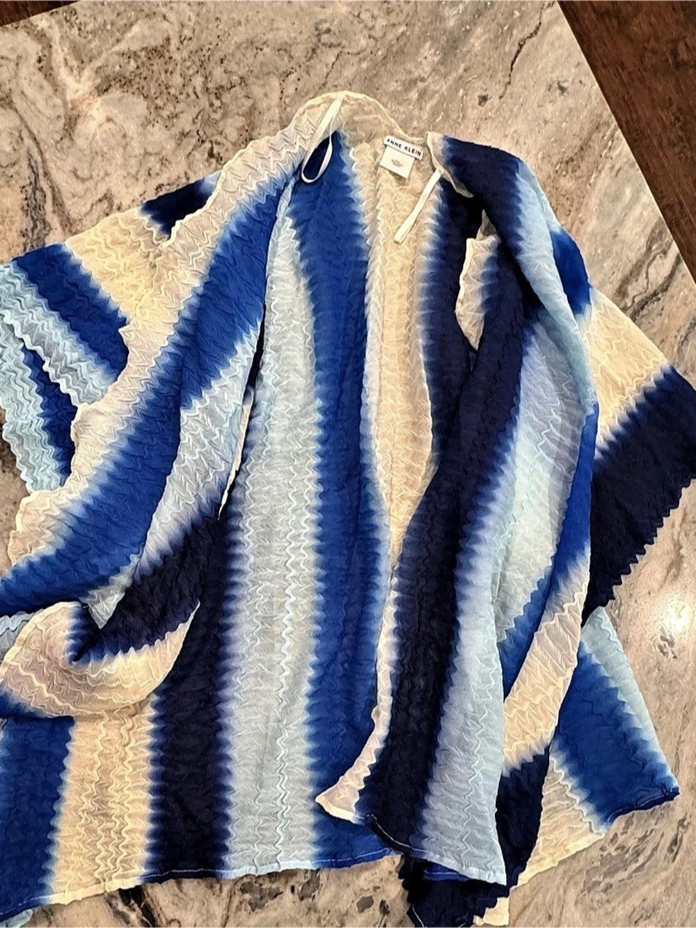 Anne Klein Blue & White Abstract cardigan